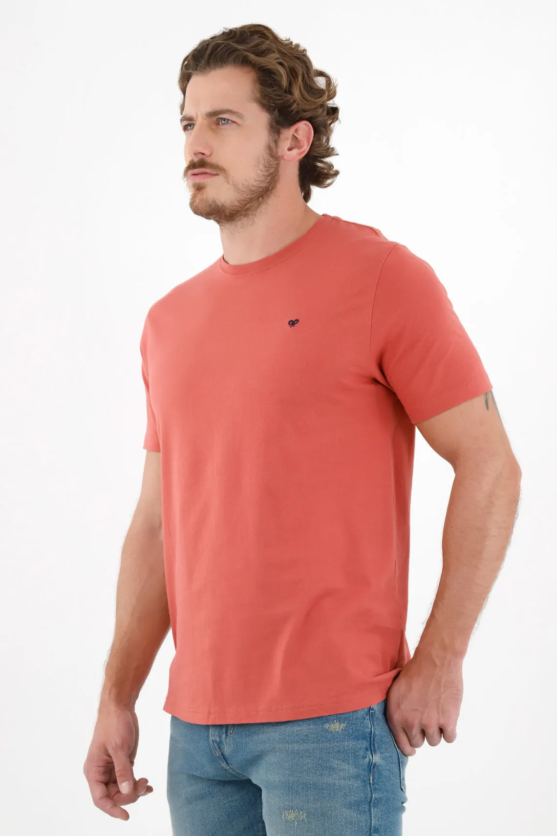 Camiseta naranja con raqueta azul para hombre