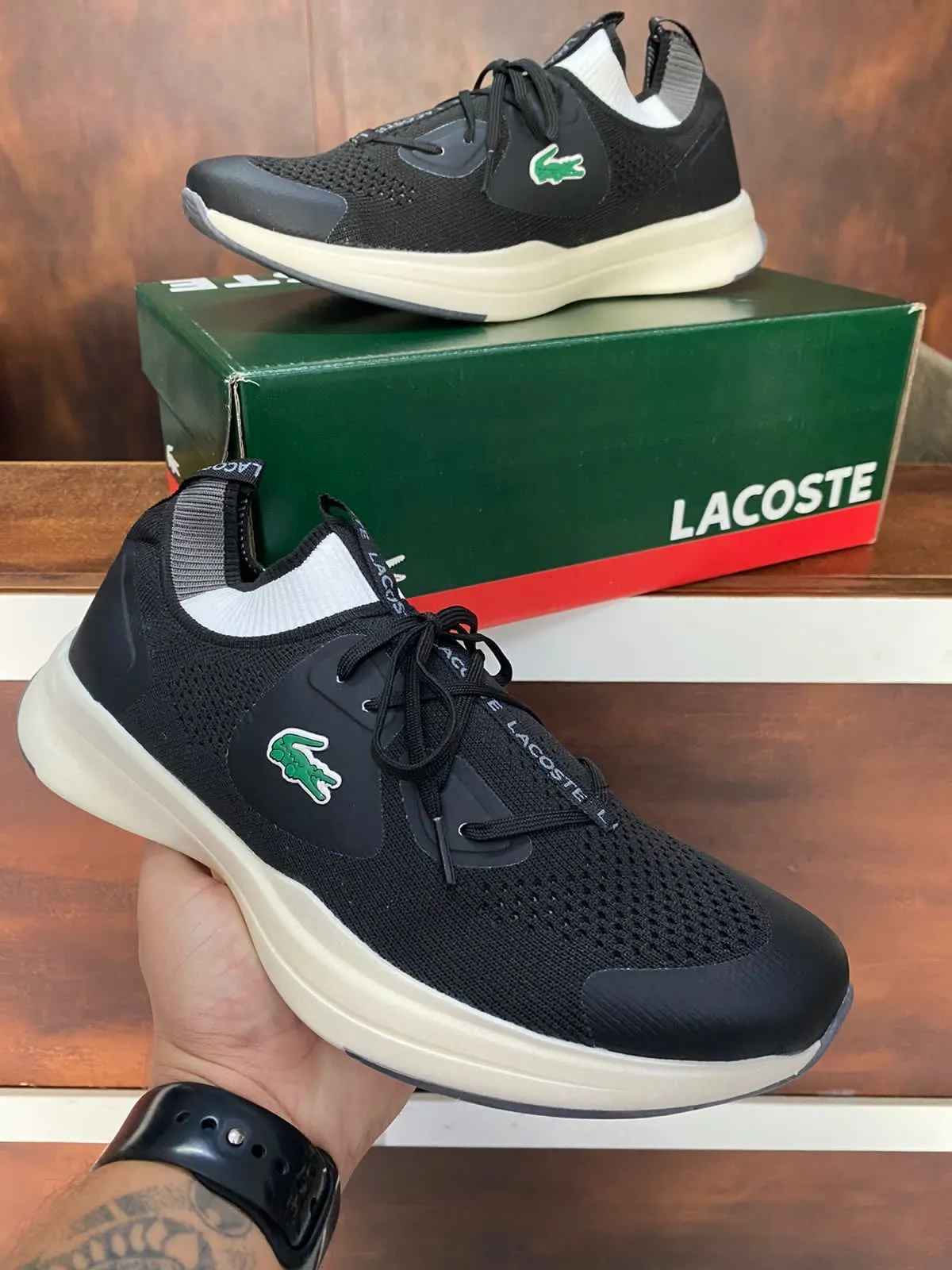 Tênis Lacoste Run Spin Knit